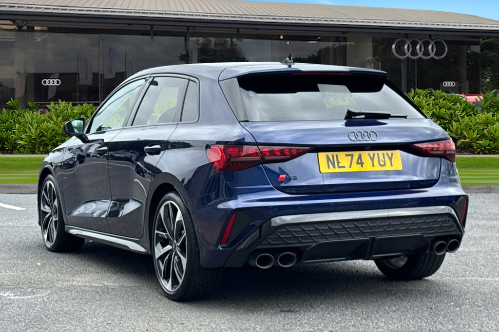 Audi S3 Black Edition Tfsi 333 Ps S Tronic Blue #2