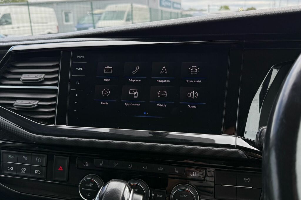 Volkswagen Caravelle Caravelle Executive Tdi Bluemotion Technology Semi Brown #43