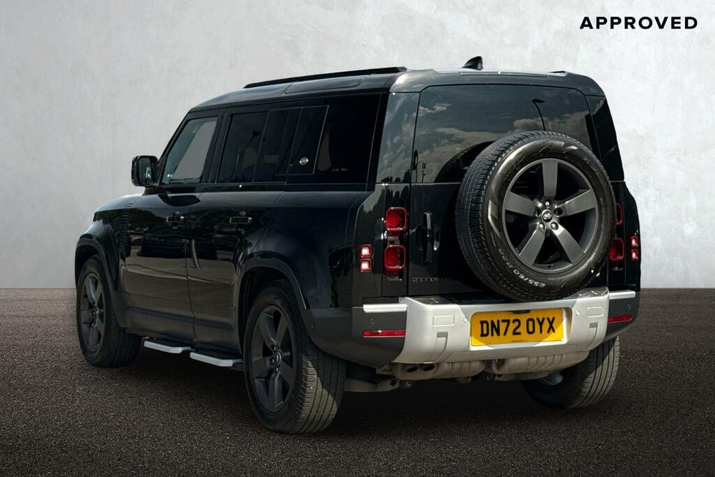 Land Rover Defender 110 3.0 D250 Se Black #2