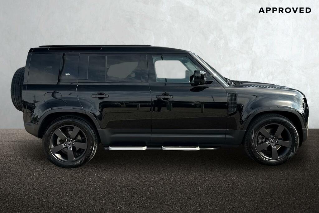 Land Rover Defender 110 3.0 D250 Se Black #5
