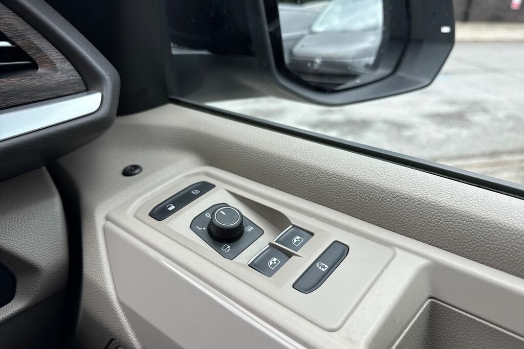 Volkswagen Multivan 1.4 Tsi 13Kwh Style Long Mpv Plug In Hy Grey #20