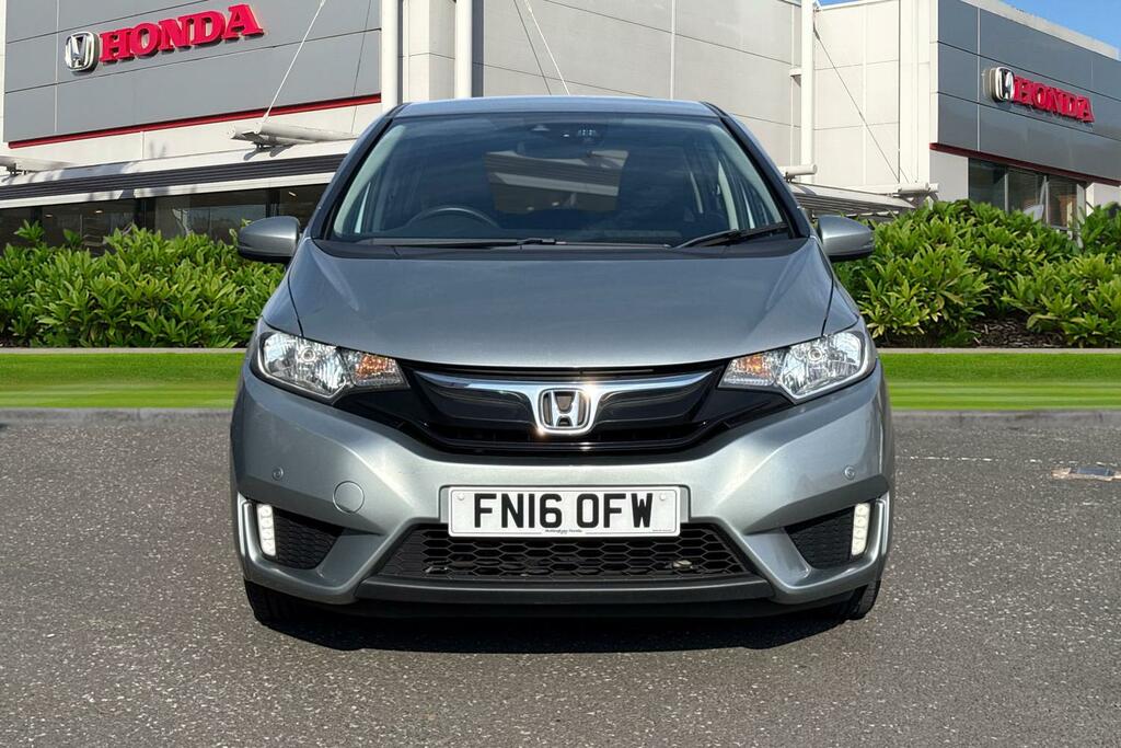 Honda Jazz 1.3 Se Cvt Silver #4