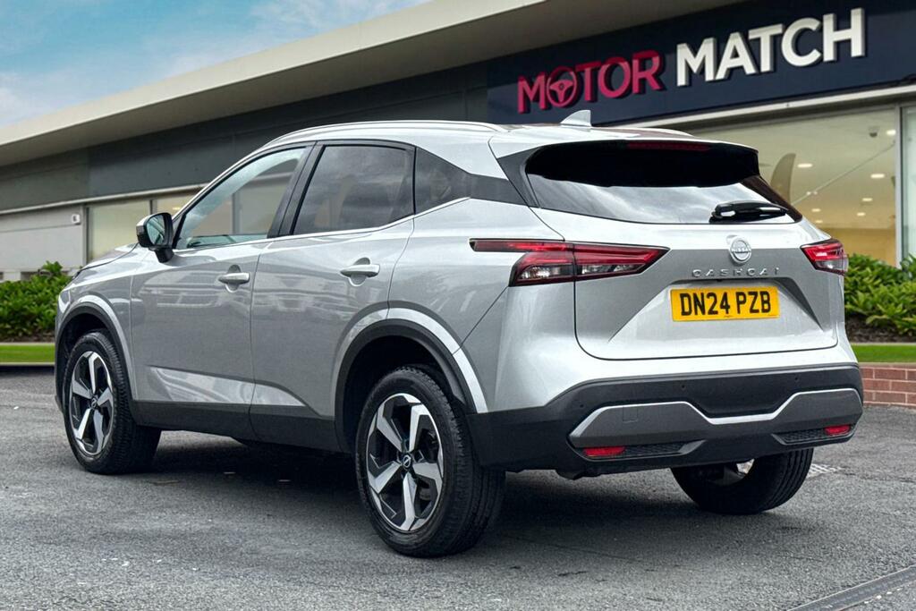 Nissan Qashqai 1.3 Dig-t Mhev N-connecta Euro 6 Ss DN24PZB Silver #2