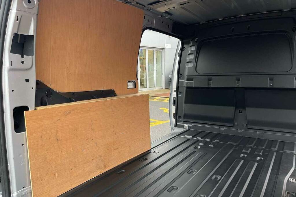 Volkswagen Caddy Maxi C20 Cargo Commerce Maxi 102 Ps 2.0 Tdi 6Sp #37