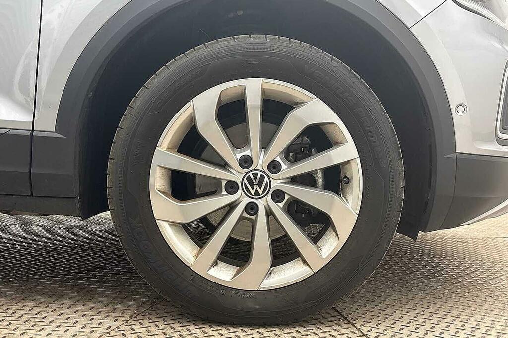 Volkswagen T-Roc 1.5 Tsi Match Dsg Silver #5