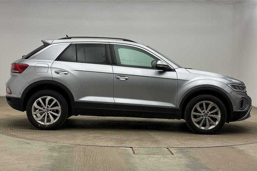 Volkswagen T-Roc 1.5 Tsi Match Dsg Silver #4