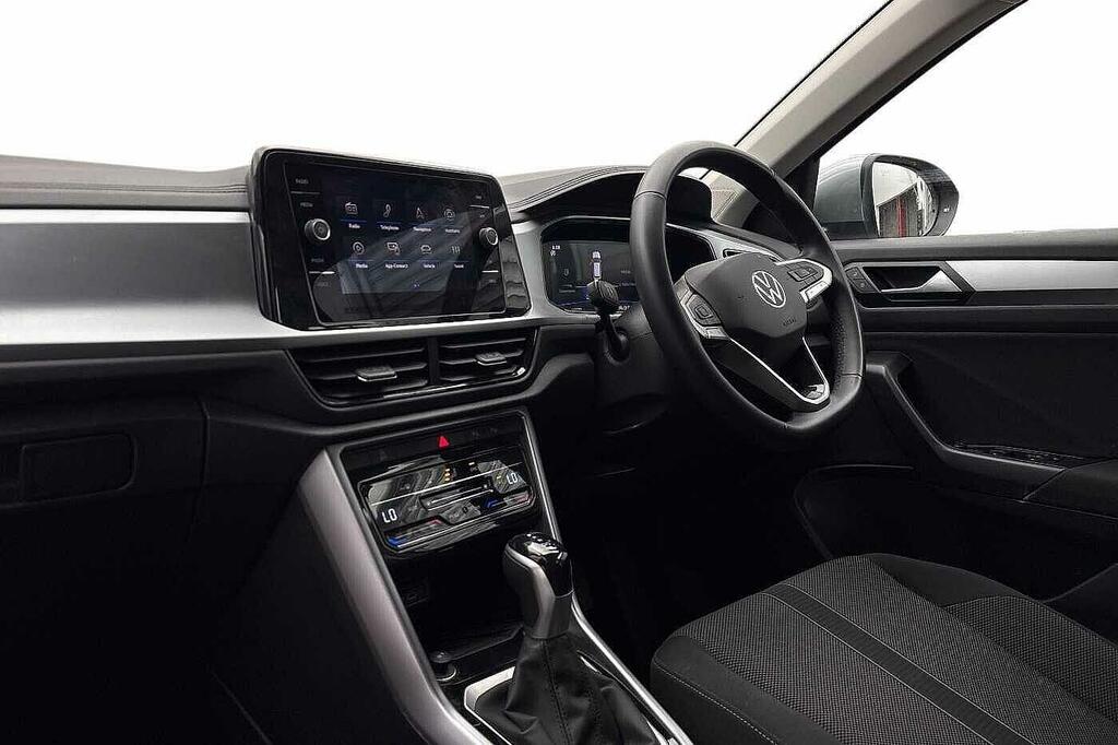 Volkswagen T-Roc 1.5 Tsi Match Dsg Silver #2