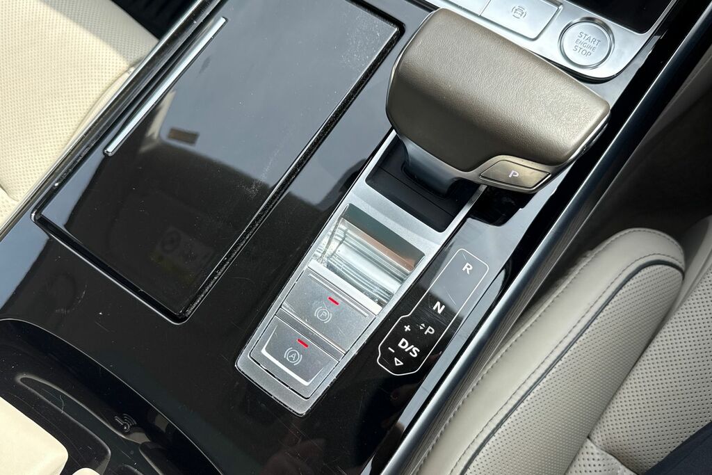 Audi A8 3.0 Tdi V6 50 Saloon Tiptronic Quattro Black #19