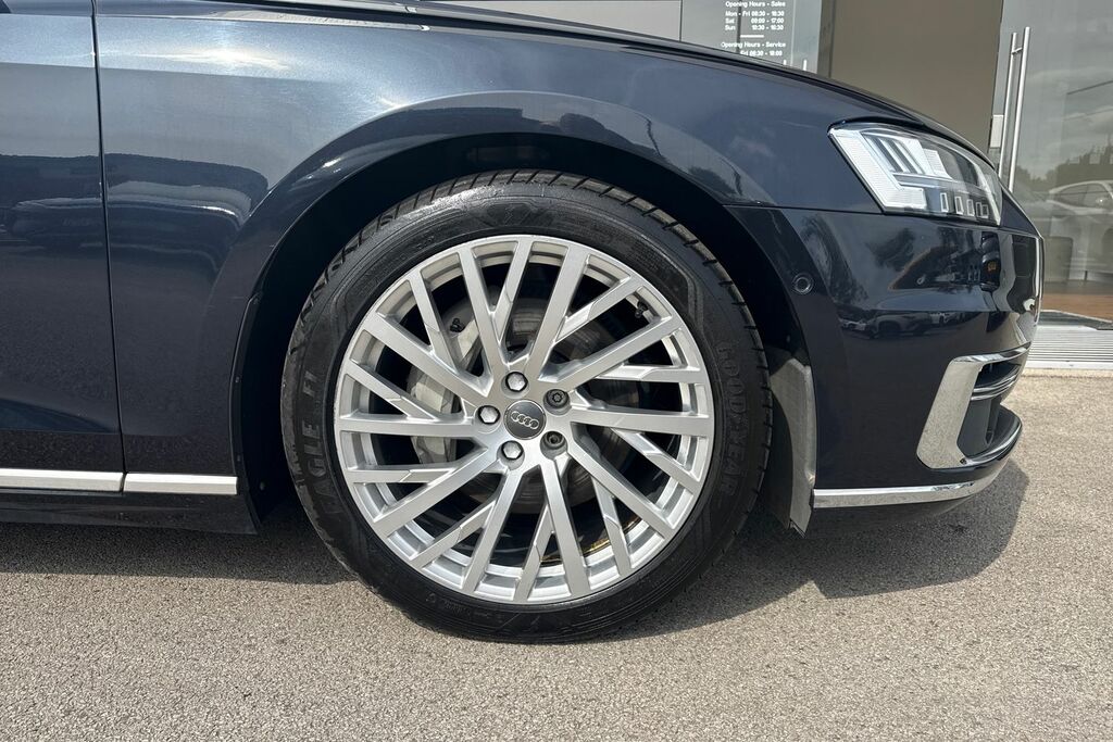 Audi A8 3.0 Tdi V6 50 Tiptronic Quattro Euro 6 Ss Blue #6