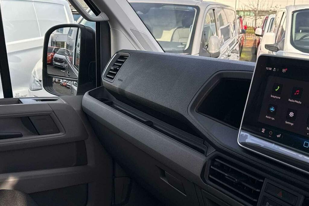 Volkswagen Crafter Cr35 Commerce 2.0 Tdi 140Ps Silver #14