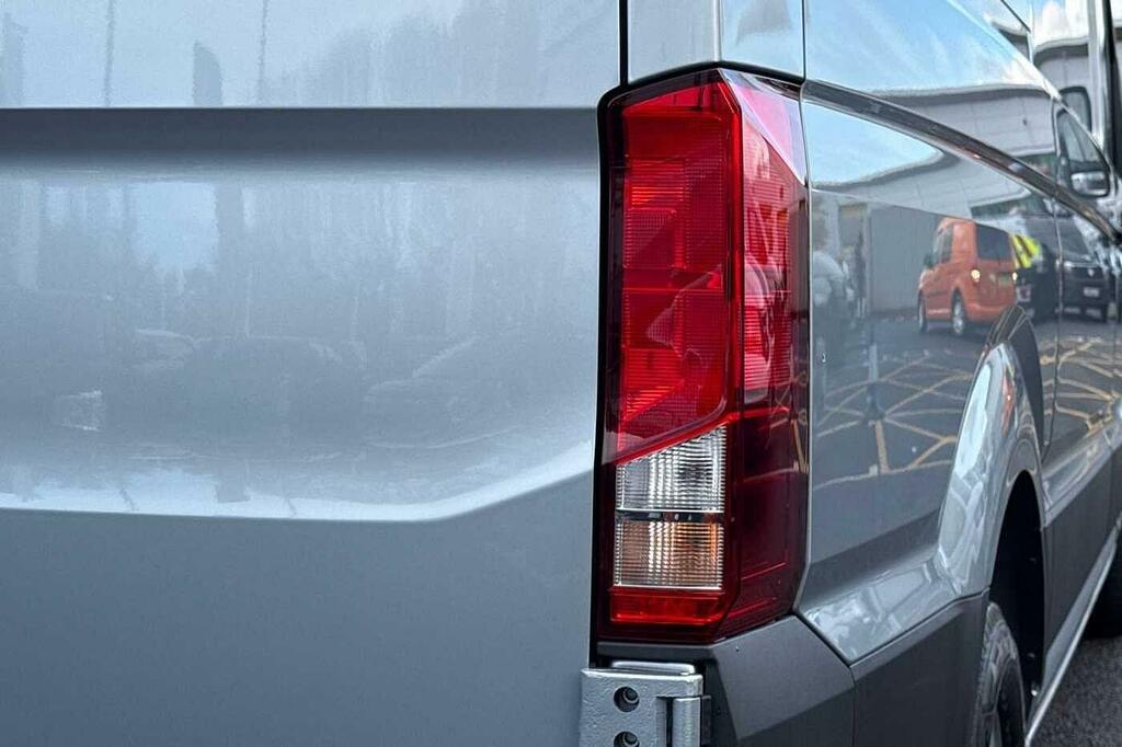 Volkswagen Crafter Cr35 Commerce 2.0 Tdi 140Ps Silver #33