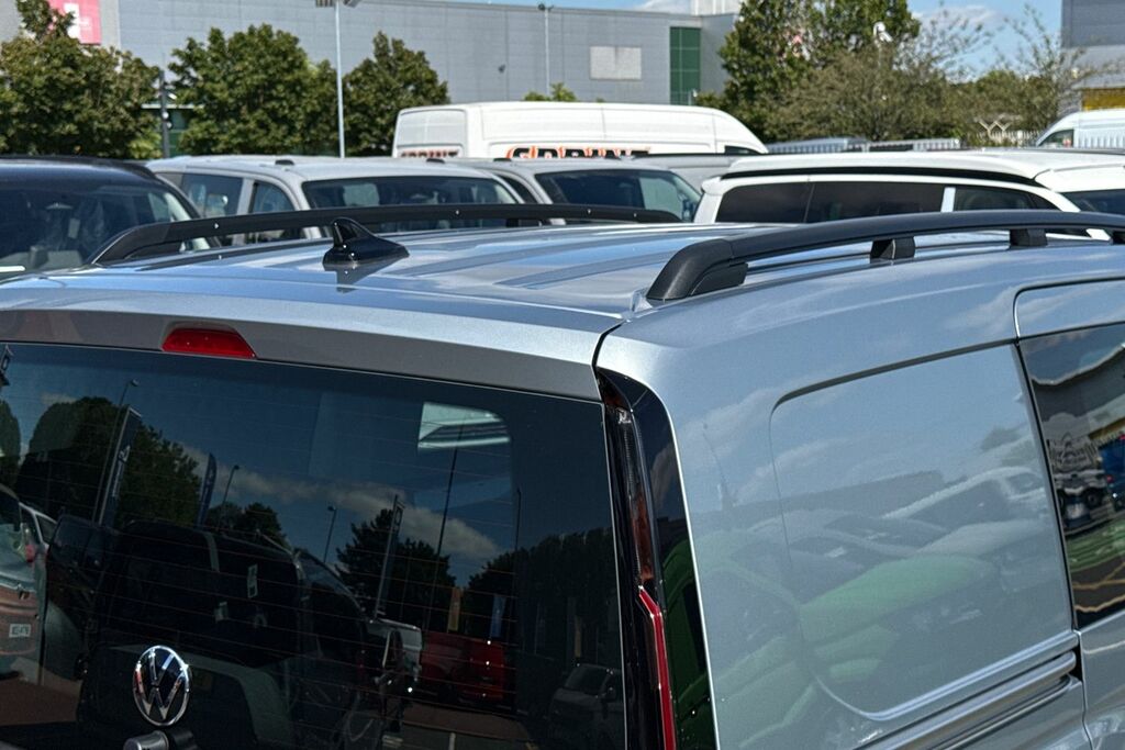 Volkswagen Caddy Volkswagen Caddy Cargo C20 2.0 Tdi 102Ps Co Black #32