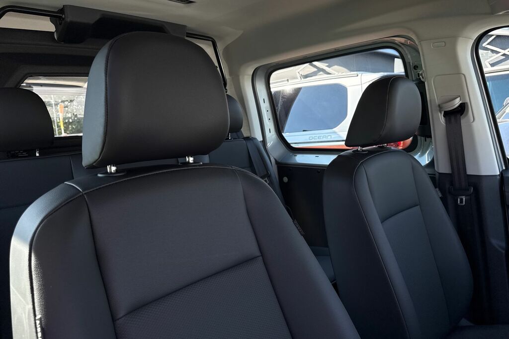 Volkswagen Caddy Volkswagen Caddy Cargo C20 2.0 Tdi 102Ps Co Black #23