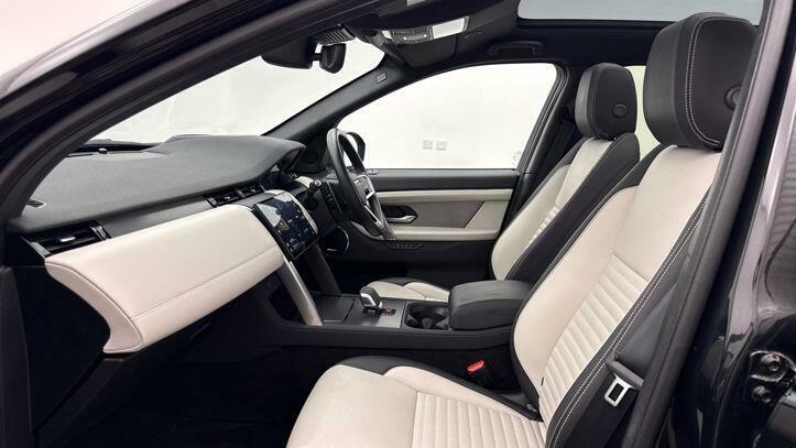 Land Rover Discovery Sport 2.0 D200 Dynamic Hse 7 Seat Black #3
