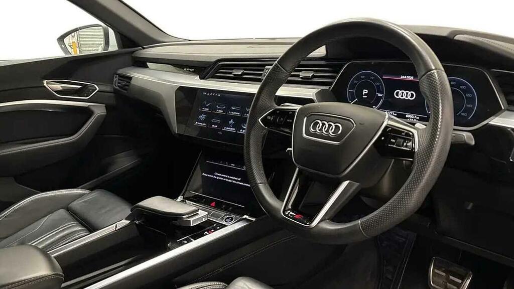 Audi Q8 e tron Sportback S Line 55 E-tron Quattro 300,00 Kw White #6