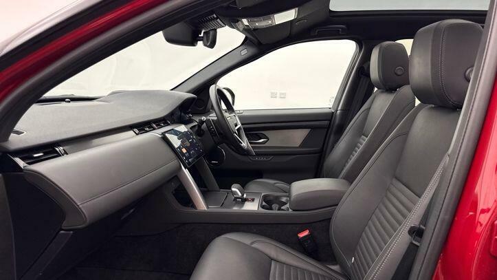 Land Rover Discovery Sport 2.0 D200 Dynamic Hse 7 Seat Red #3