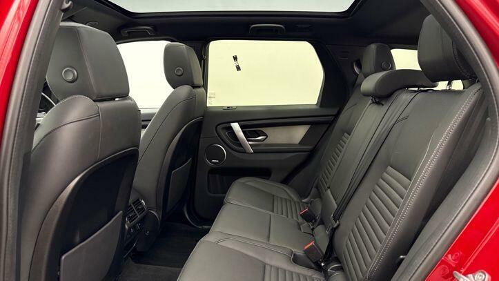 Land Rover Discovery Sport 2.0 D200 Dynamic Hse 7 Seat Red #4