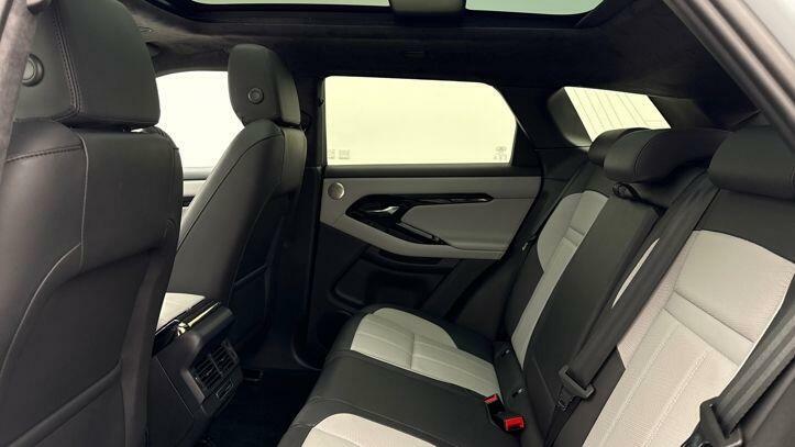 Land Rover Range Rover Evoque 1.5 P270e Revised Grey #4