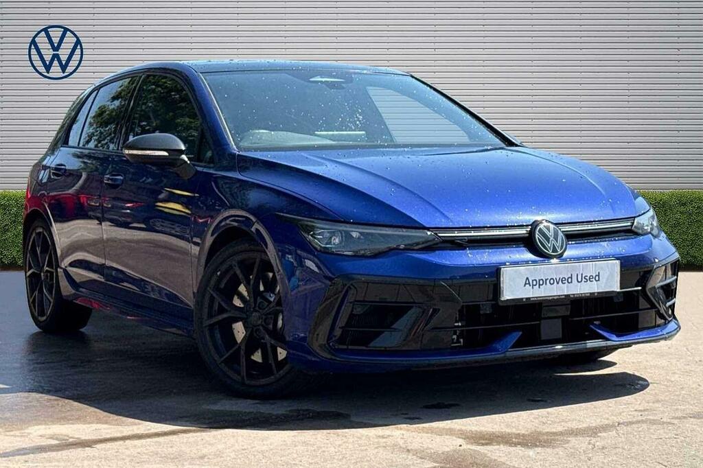 Volkswagen Golf 1.5 Tsi 150 Match Black #1