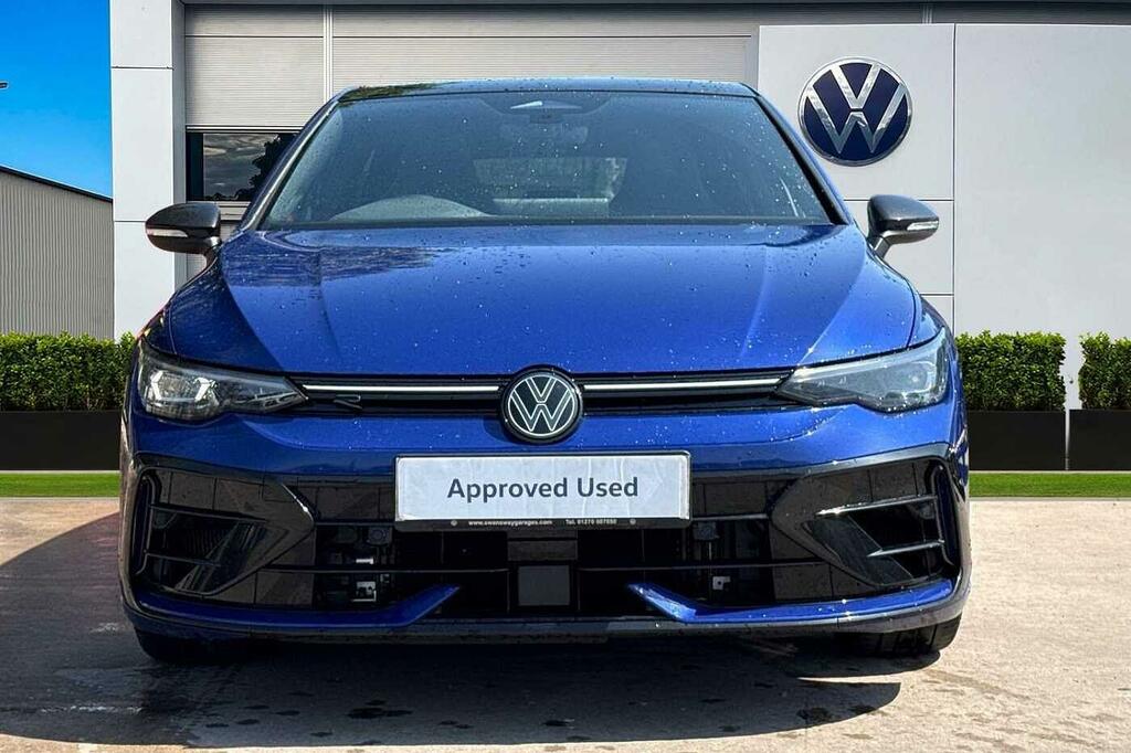 Volkswagen Golf 1.5 Tsi 150 Match Black #8