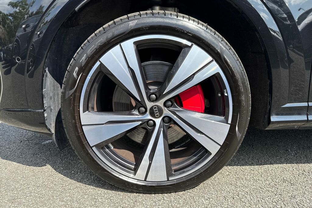 Audi Q5 2.0 Tdi Quattro Launch Edition S Tronic Black #11