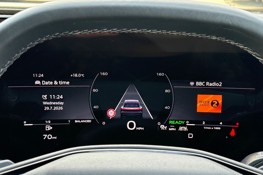 Audi Q5 2.0 Tdi Quattro Launch Edition S Tronic Black #24