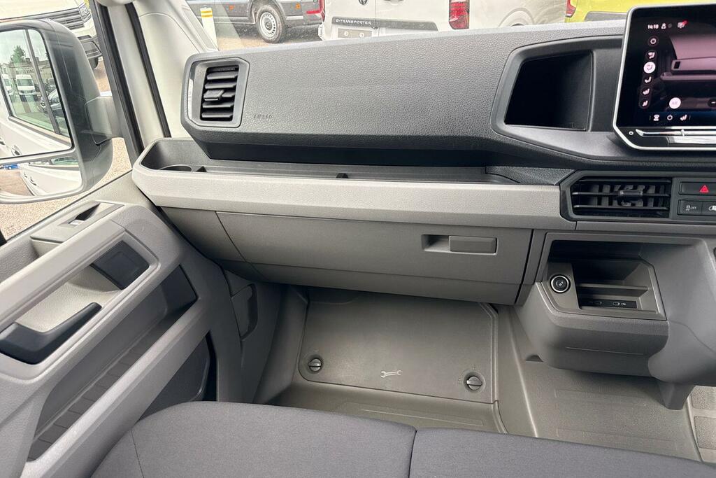Volkswagen Crafter 2.0Tdi 140Ps Cr35 Lwb Commerce Plus Grey #13