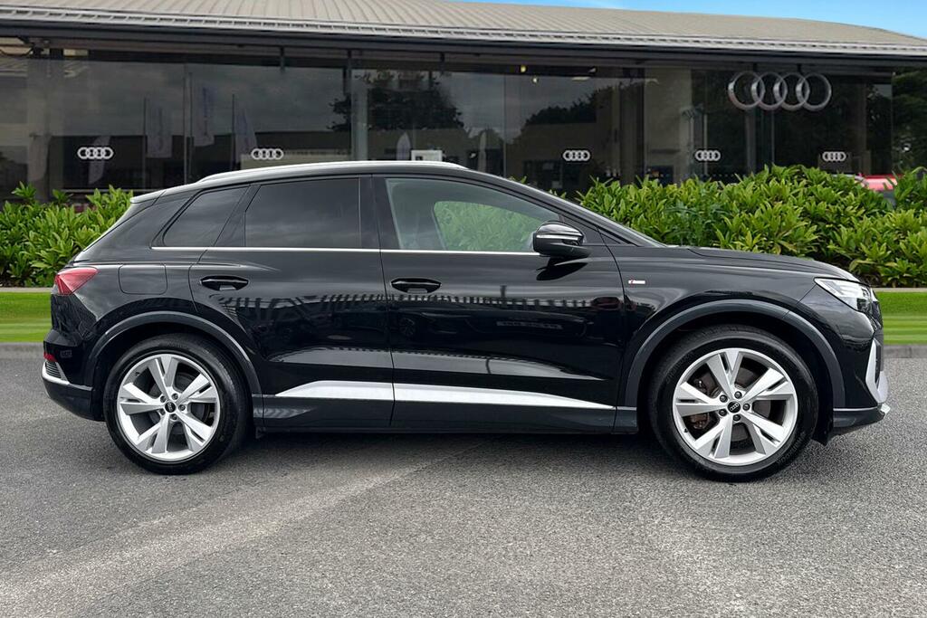 Audi Q4 E Tron 150Kw 40 63Kwh S Line Leather Black #3