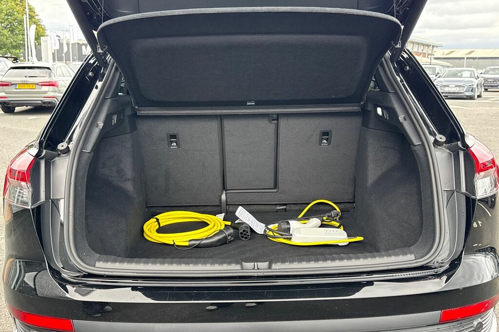 Audi Q4 E Tron Q4 S Line 40 E-tron 150,00 Kw Black #6