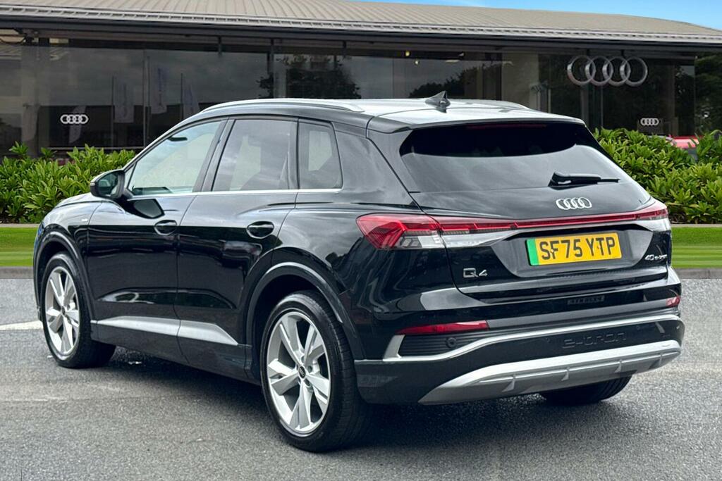 Audi Q4 E Tron 150Kw 40 63Kwh S Line Leather Black #2