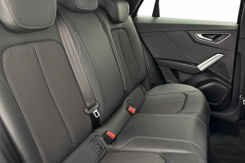 Audi Q2 S Line 35 Tfsi 150 Ps S Tronic Black #9