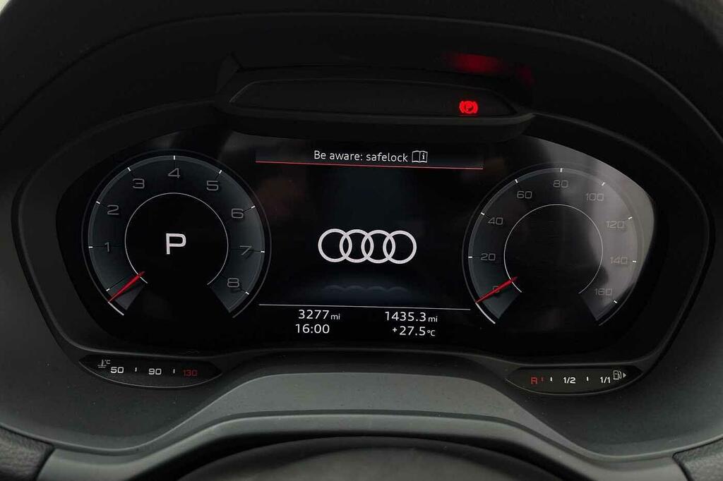 Audi Q2 S Line 35 Tfsi 150 Ps S Tronic Black #12