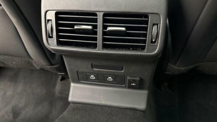 Land Rover Range Rover Velar Range Rover Velar 2.0 D200 Mhev Dynamic Hse Au Grey #17
