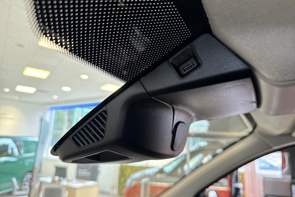 Volkswagen Transporter 2.0 Tdi 150 Commerce Pro Van Grey #51