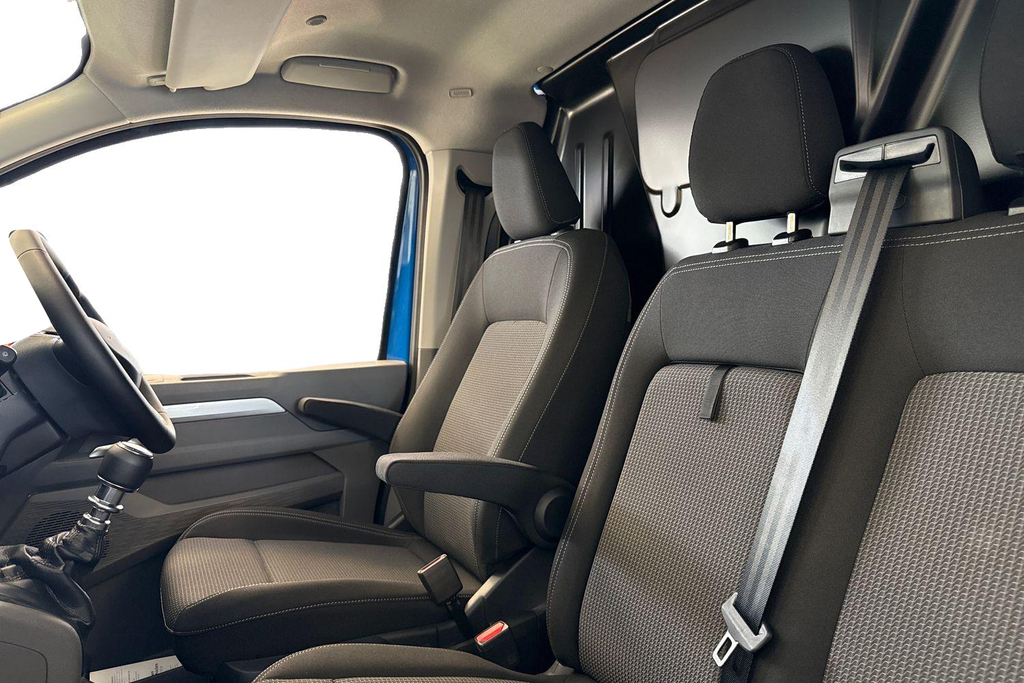Volkswagen Transporter 2.0 Tdi 150 Commerce Pro Van Grey #15