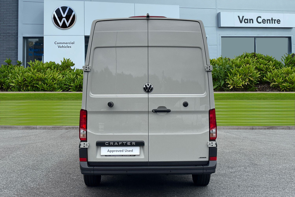 Volkswagen Crafter Cr35 Commerce Plus Mwb 177 Ps Fwd 4 Motion Grey #4