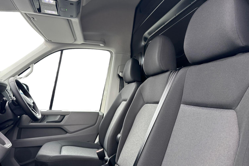 Volkswagen Crafter 2.0 Tdi 177Ps Commerce Plus Low Roof Van Grey #15
