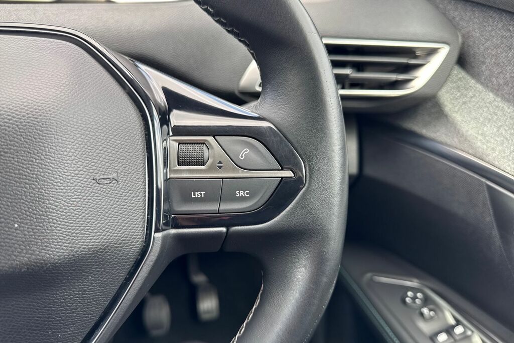 Peugeot 5008 1.2 Puretech Active Premium Grey #39