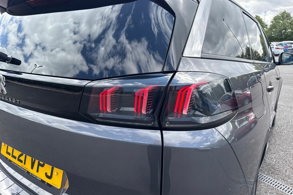 Peugeot 5008 1.2 Puretech Active Premium Grey #7