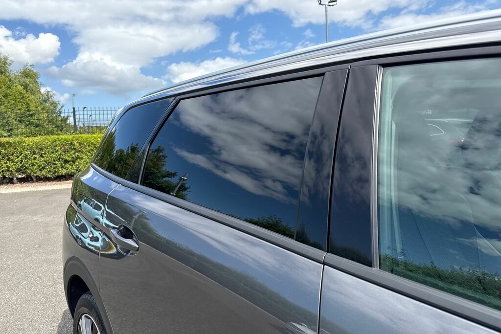 Peugeot 5008 1.2 Puretech Active Premium Grey #35