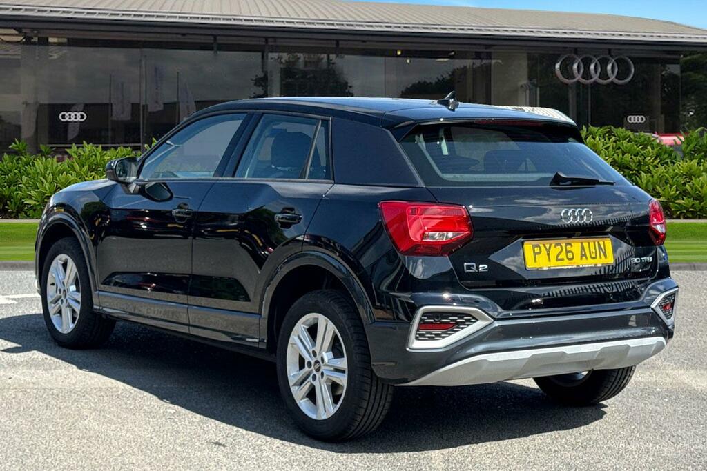 Audi Q2 30 Tfsi 116 Sport Black #2