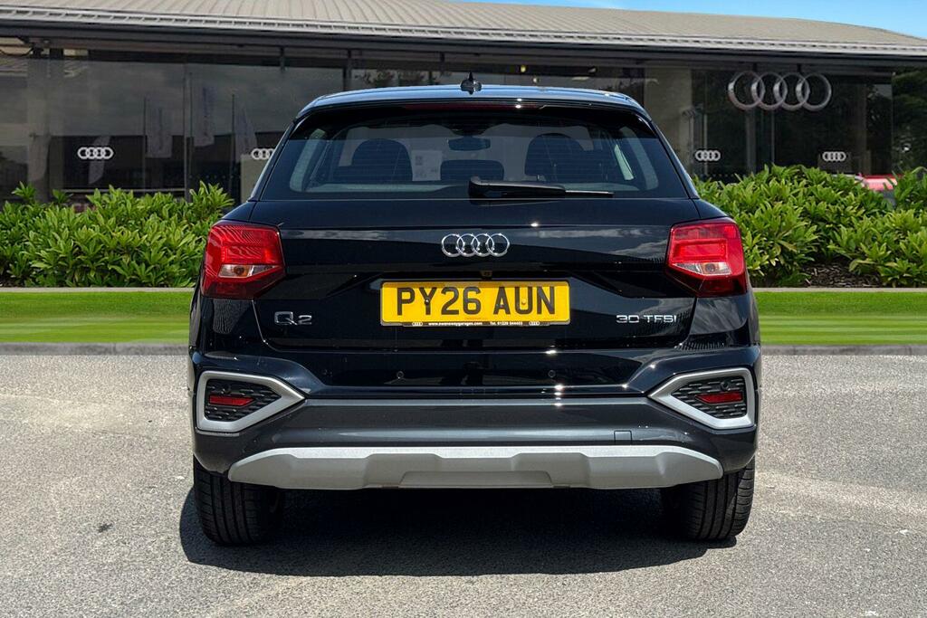 Audi Q2 30 Tfsi 116 Sport Black #4