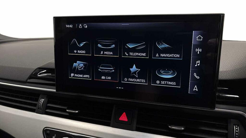 Audi A5 Coup- Black Edition 45 Tfsi Quattro 265 Ps S Troni Red #9