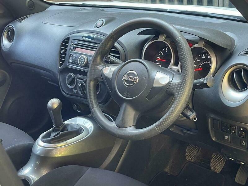 Nissan Juke 1.6 Visia Euro 6 White #2