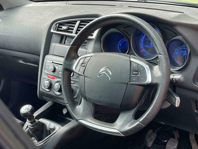 Citroen C4 1.6 E-hdi Selection Euro Black #3