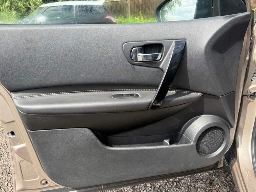 Nissan Qashqai+2 1.6 117 360 Big Spec White #30
