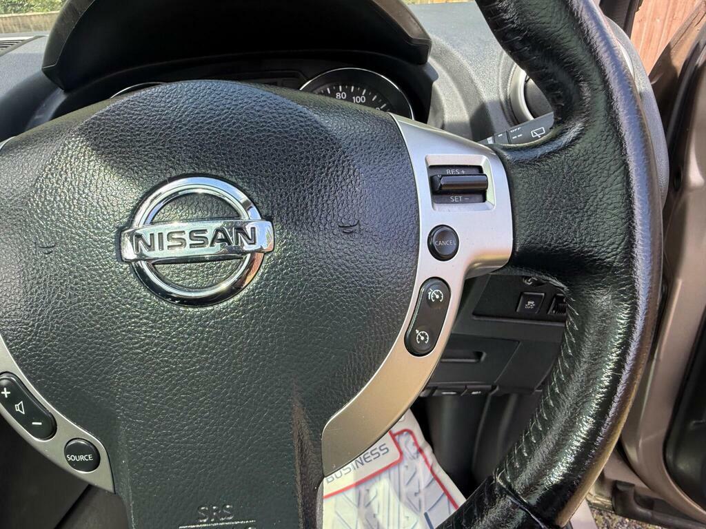Nissan Qashqai+2 1.6 117 360 Big Spec White #39