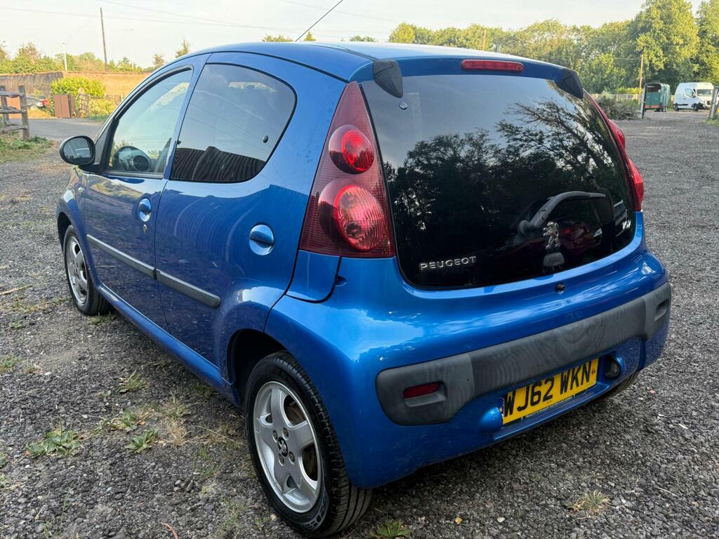 Peugeot 107 Hatchback Active 201212 Red #4