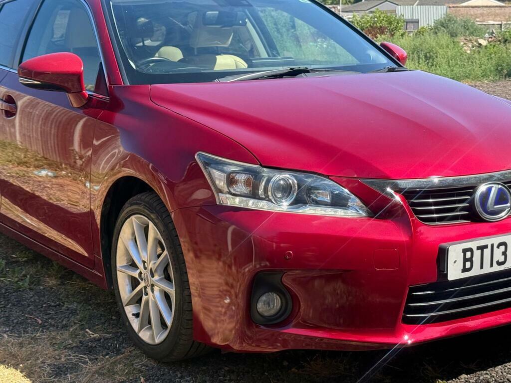 Lexus CT 200H F Sport White #7