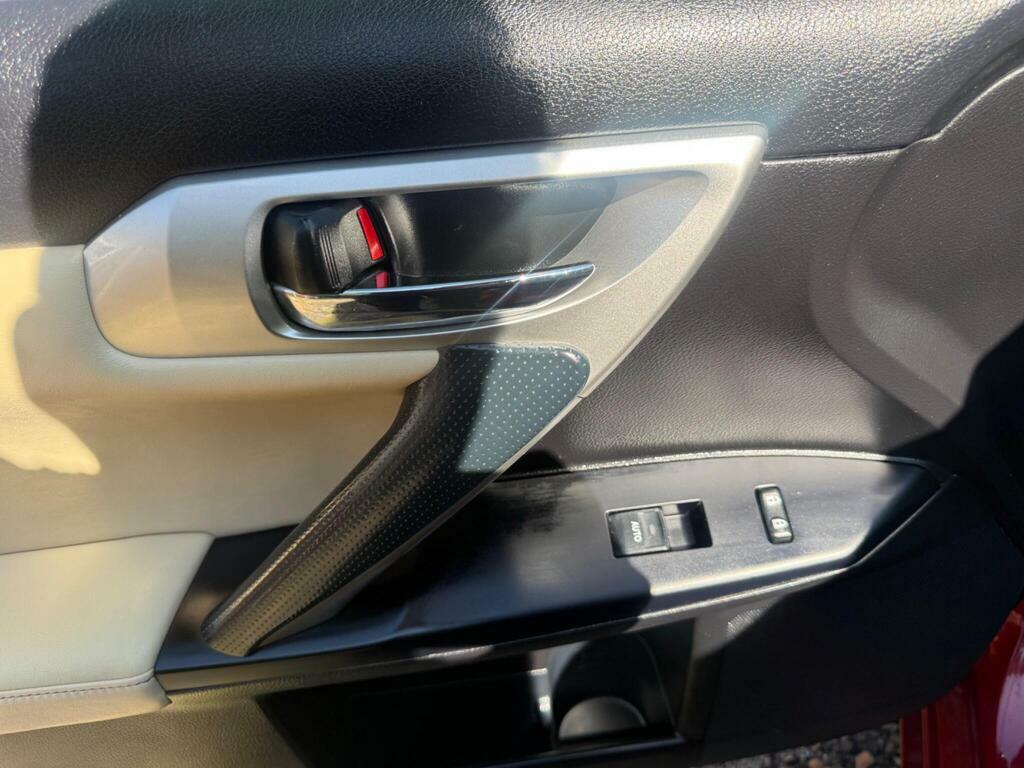 Lexus CT 1.8 200H Advance Cvt Euro 5 Ss Silver #50